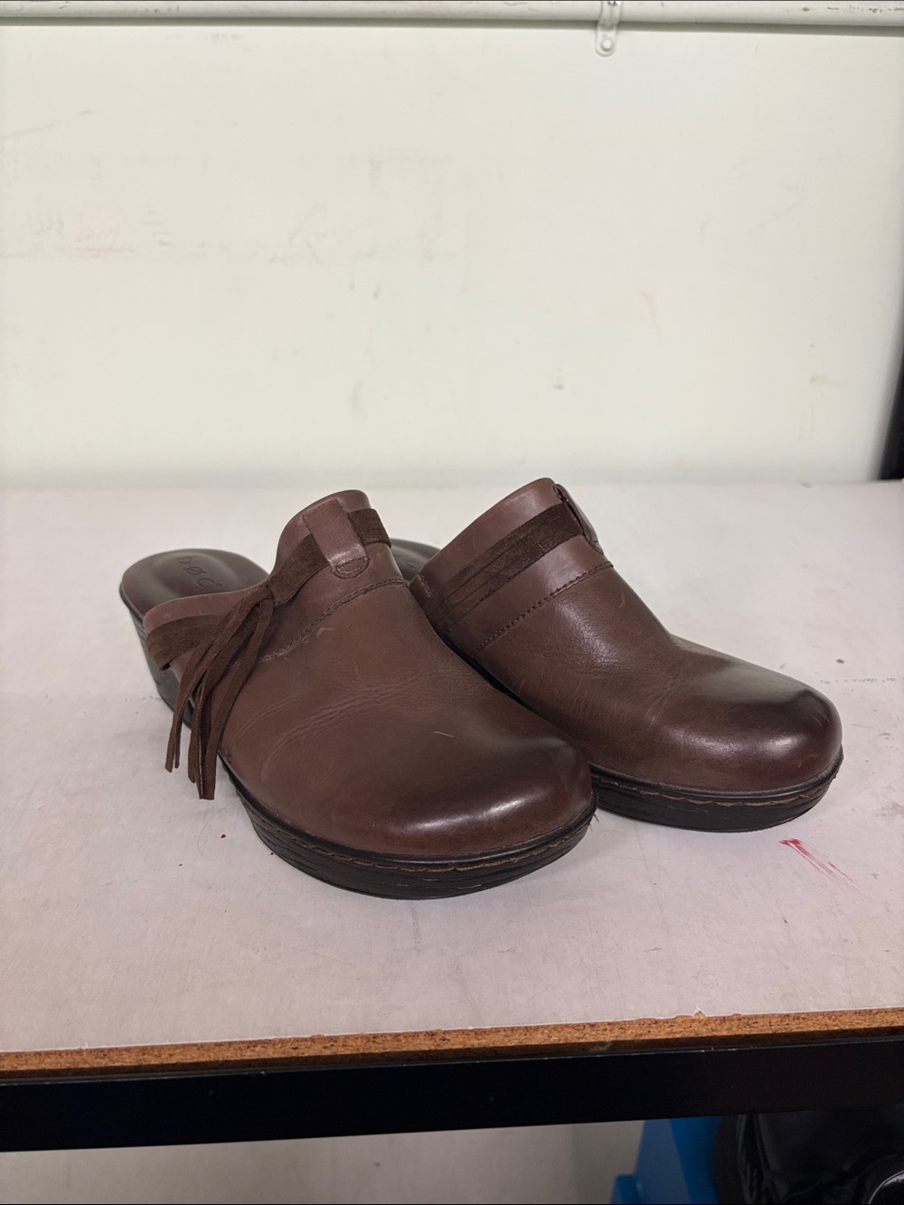 boc Brown Leather Tassel Mule Clogs